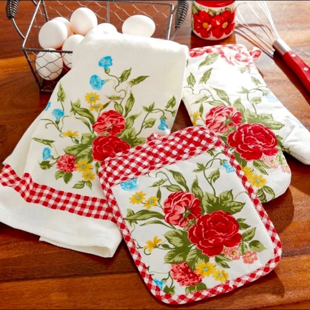 Pioneer Woman Sweet Rose 3 Piece Kitchen Set New